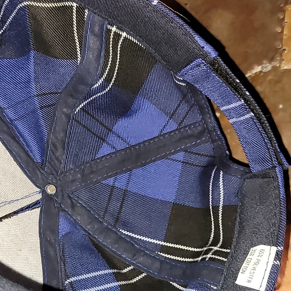 Made in Scotland. Scotland Home of Golf. Velcro strap.  One size fits most. - Picture 10 of 11